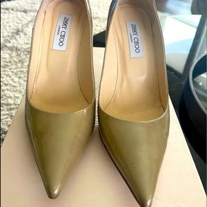 Jimmy Choo pump